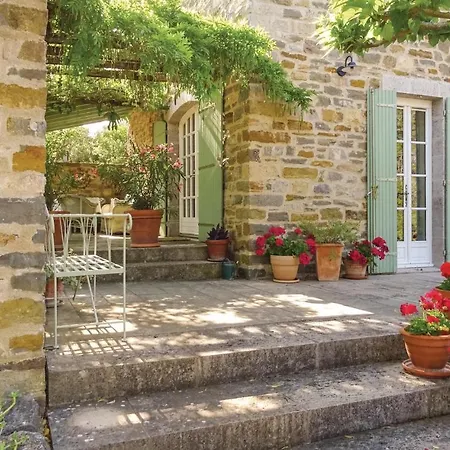 Pet Friendly In Prázdninový dům Ribaute