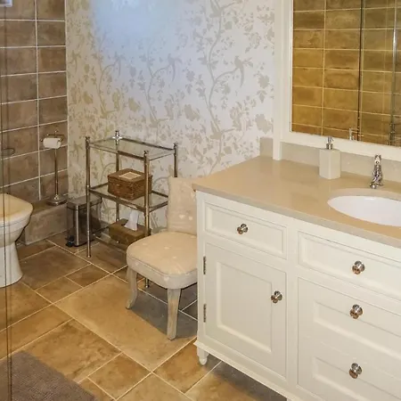 Pet Friendly In Prázdninový dům Ribaute